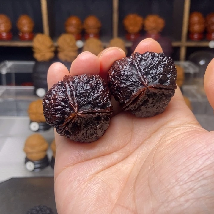 吊坠文玩核桃2七彩三愣