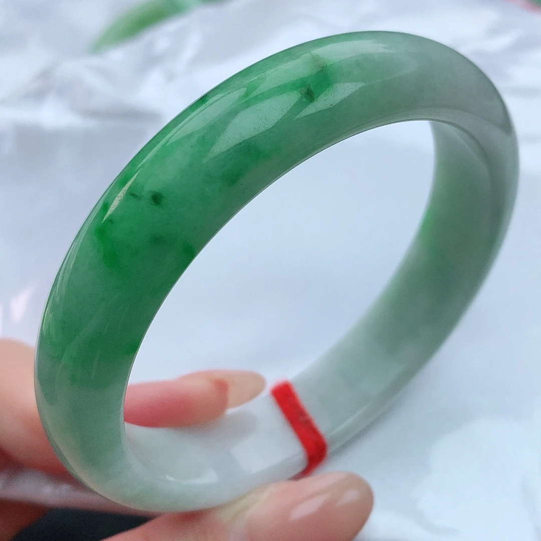翡翠手镯未镶嵌58圈口882601