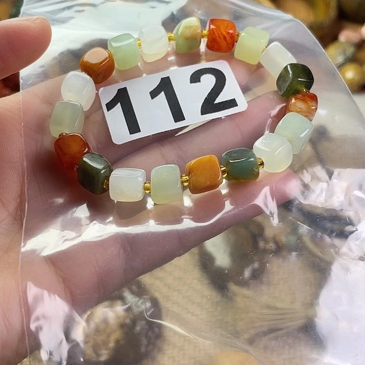 岫岩河磨玉（透闪石质玉）未镶嵌手镯