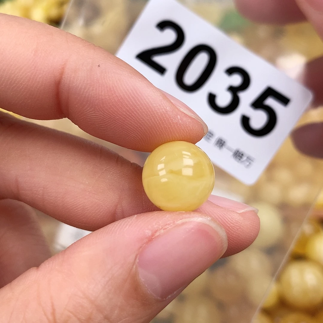 未镶嵌蜜蜡珠宝奇石12.4