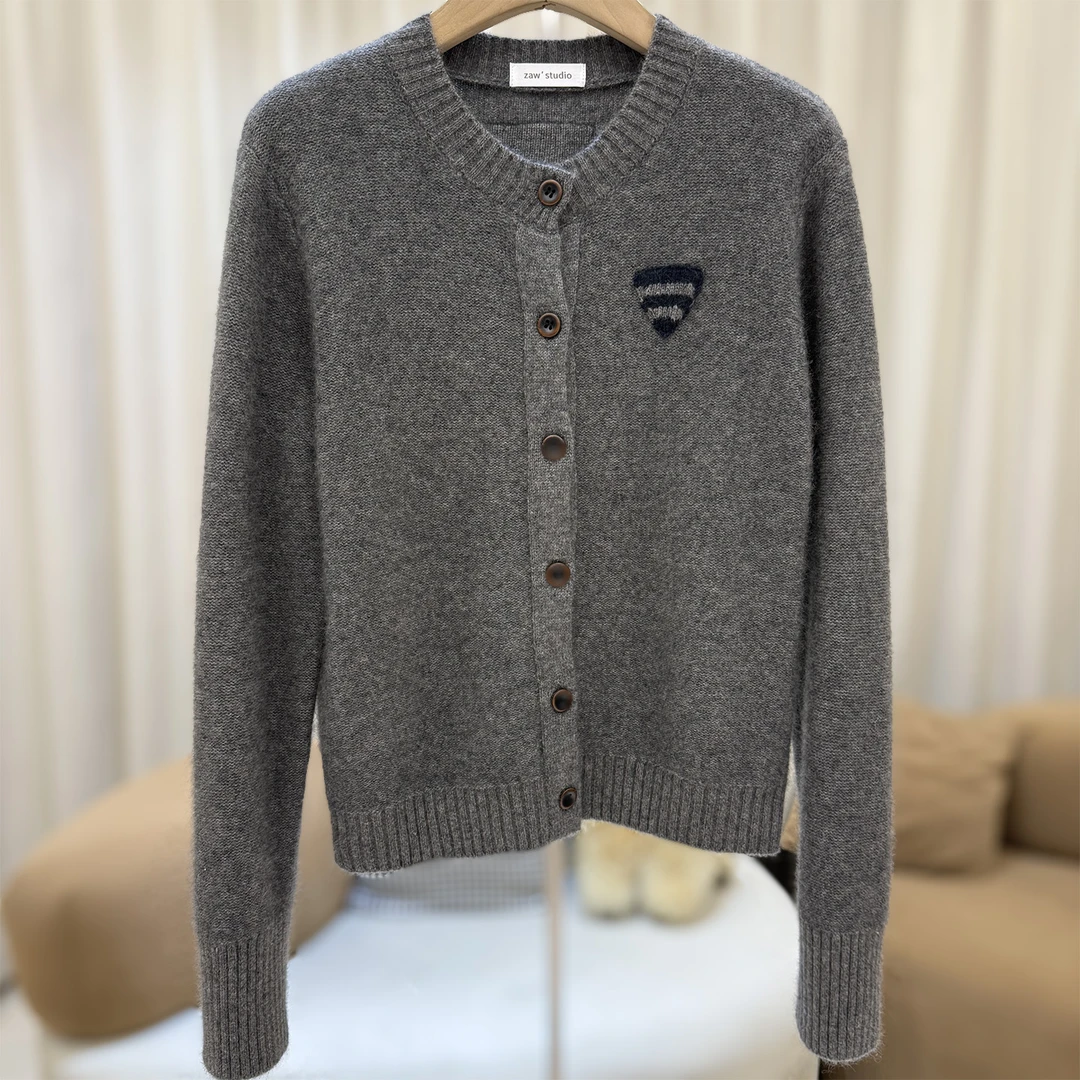 zaw大码女装开衫毛衣女秋冬宽松慵懒针织衫胖mm上衣遮肉显瘦25489