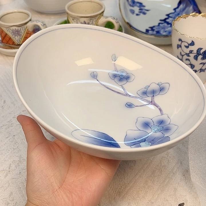 瓷片The first thing