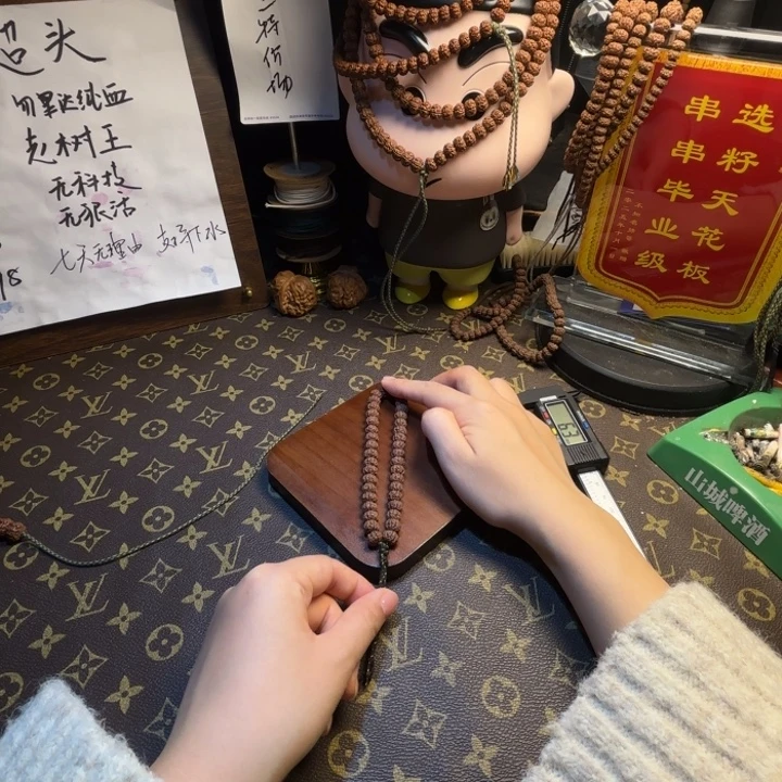 生***生金刚菩提吊坠纯血老树王1号