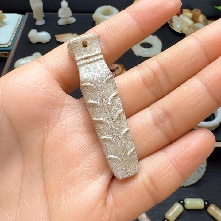 和田玉挂件未镶嵌精**球