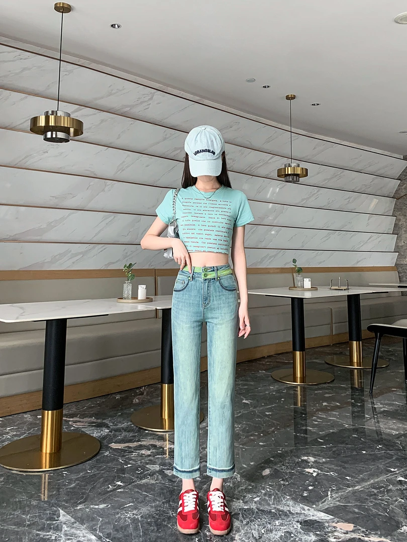 805夏季新款时尚百搭修身显瘦小直筒牛仔裤女