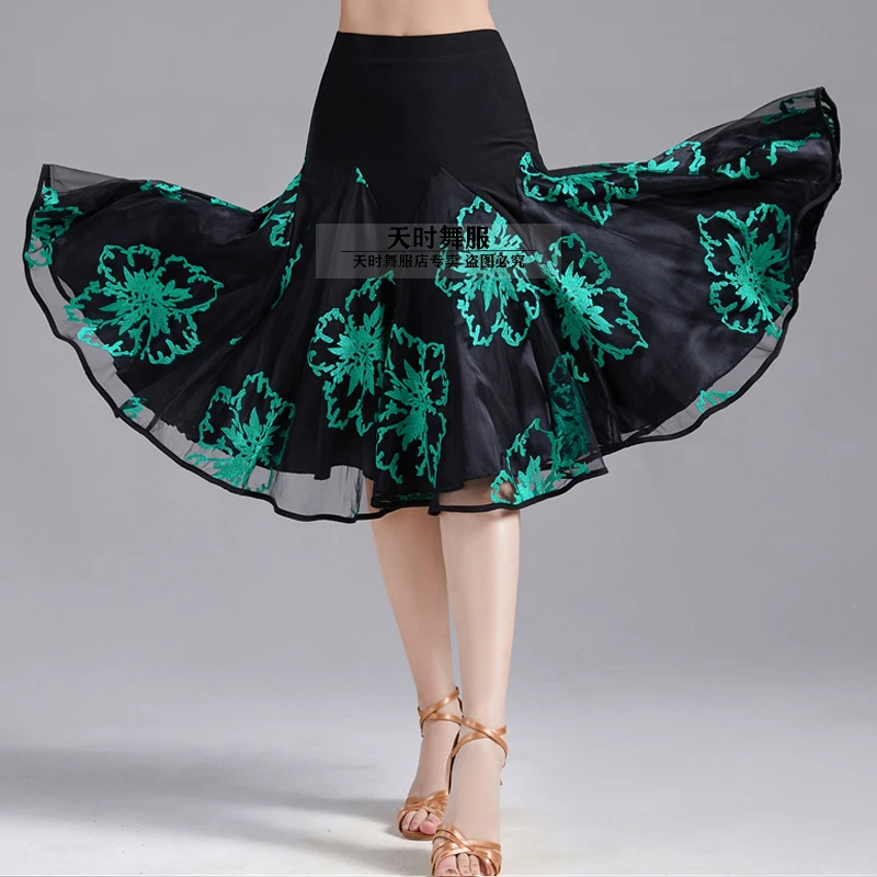 新款绿花舞裙吉特巴三步踩广场舞裙交谊国标中国舞拉丁舞大摆裙