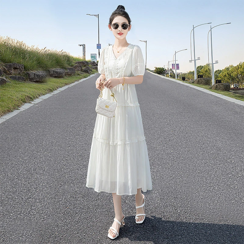 丝柏舍2025夏季新款女装温柔优雅拼接高腰中长V领连衣裙S52B1646L