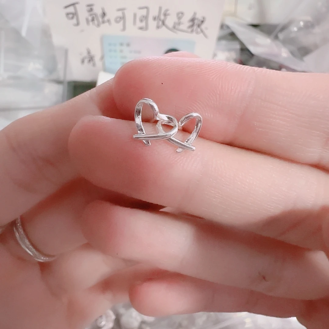 小***。吊坠足银爱心足银耳钉