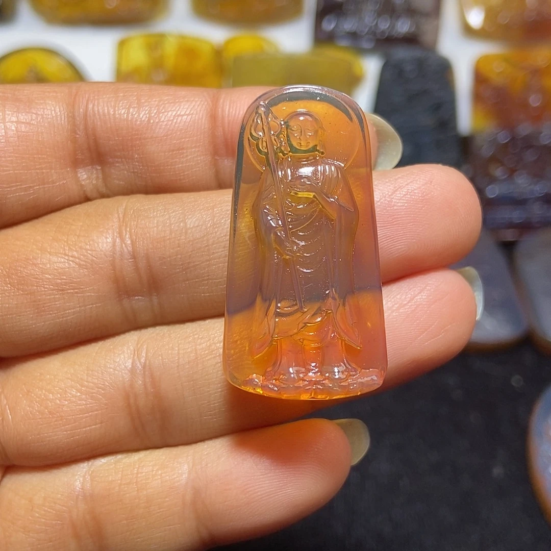 琥珀未镶嵌颈饰缅甸天然琥珀吊坠