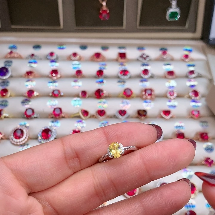 水晶戒指银S925镶嵌5.7银色