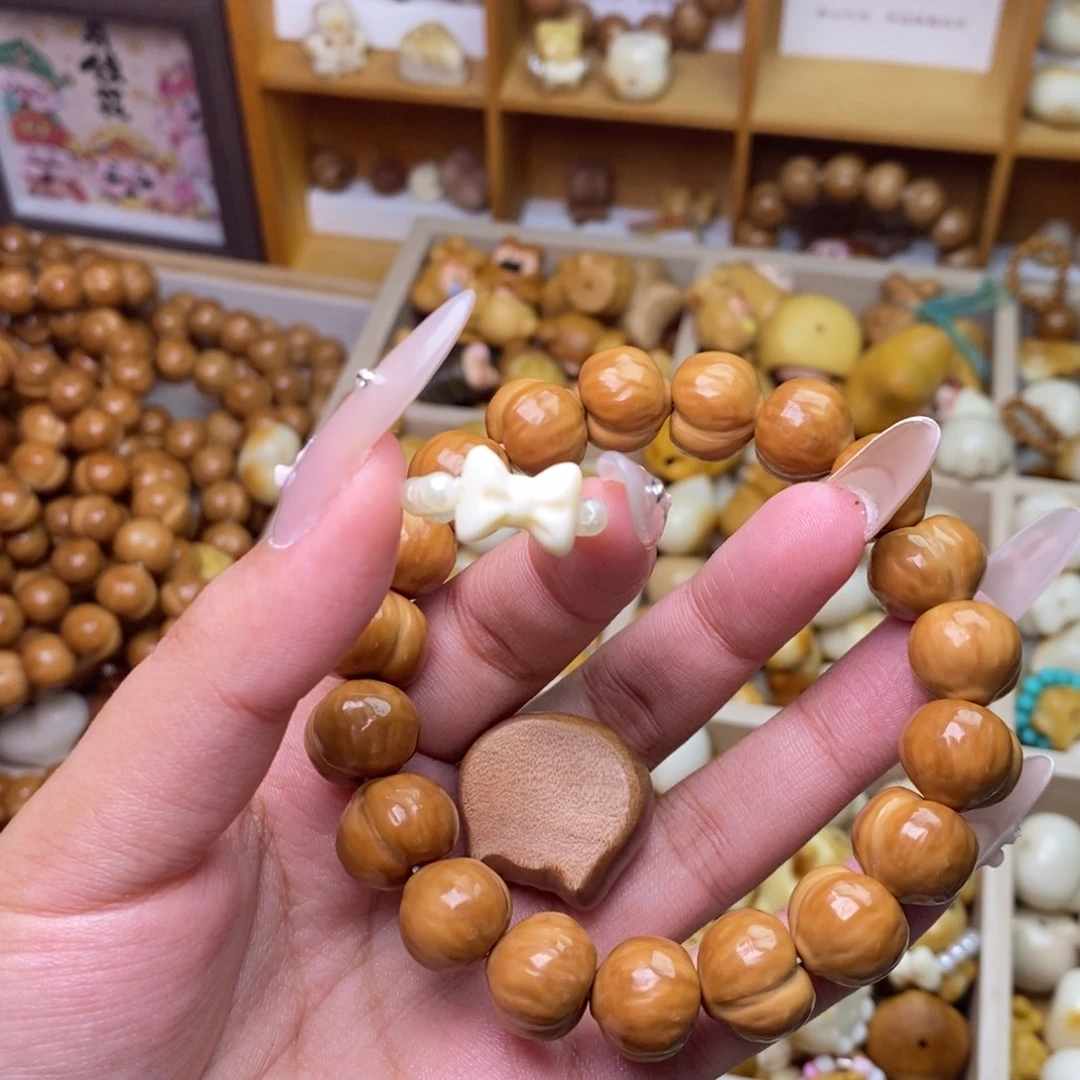 吊坠猴头核桃蝴蝶结白珠卡环