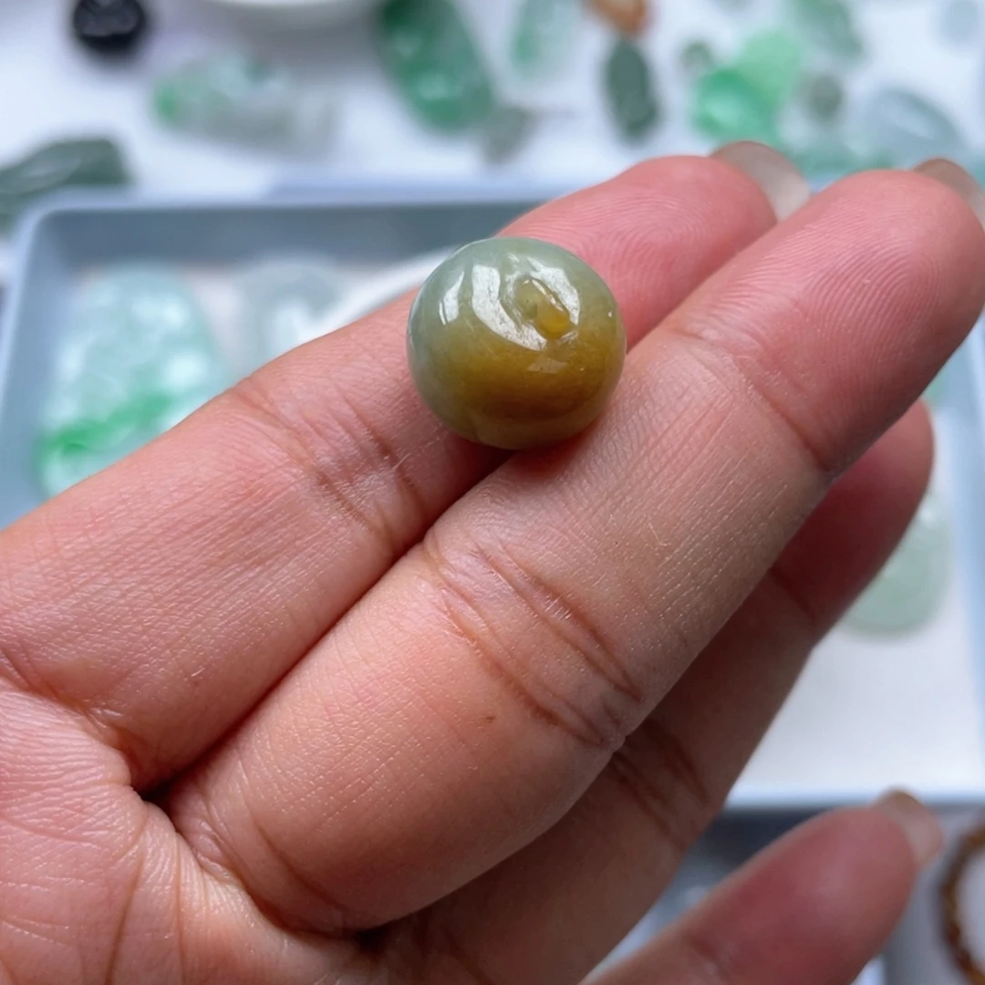 翡翠未镶嵌颈饰56789578