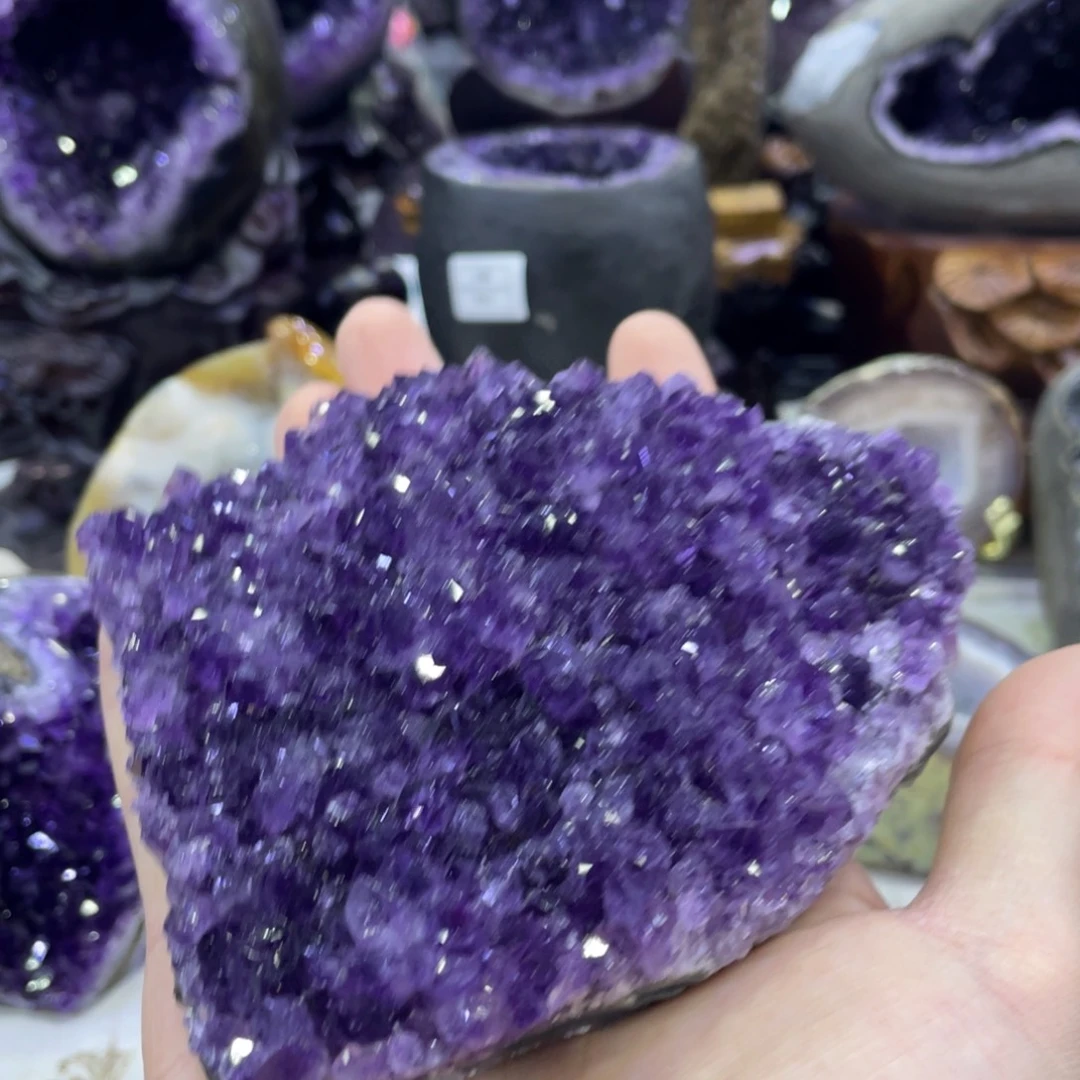 阿***咪未镶嵌珠宝半成品水晶