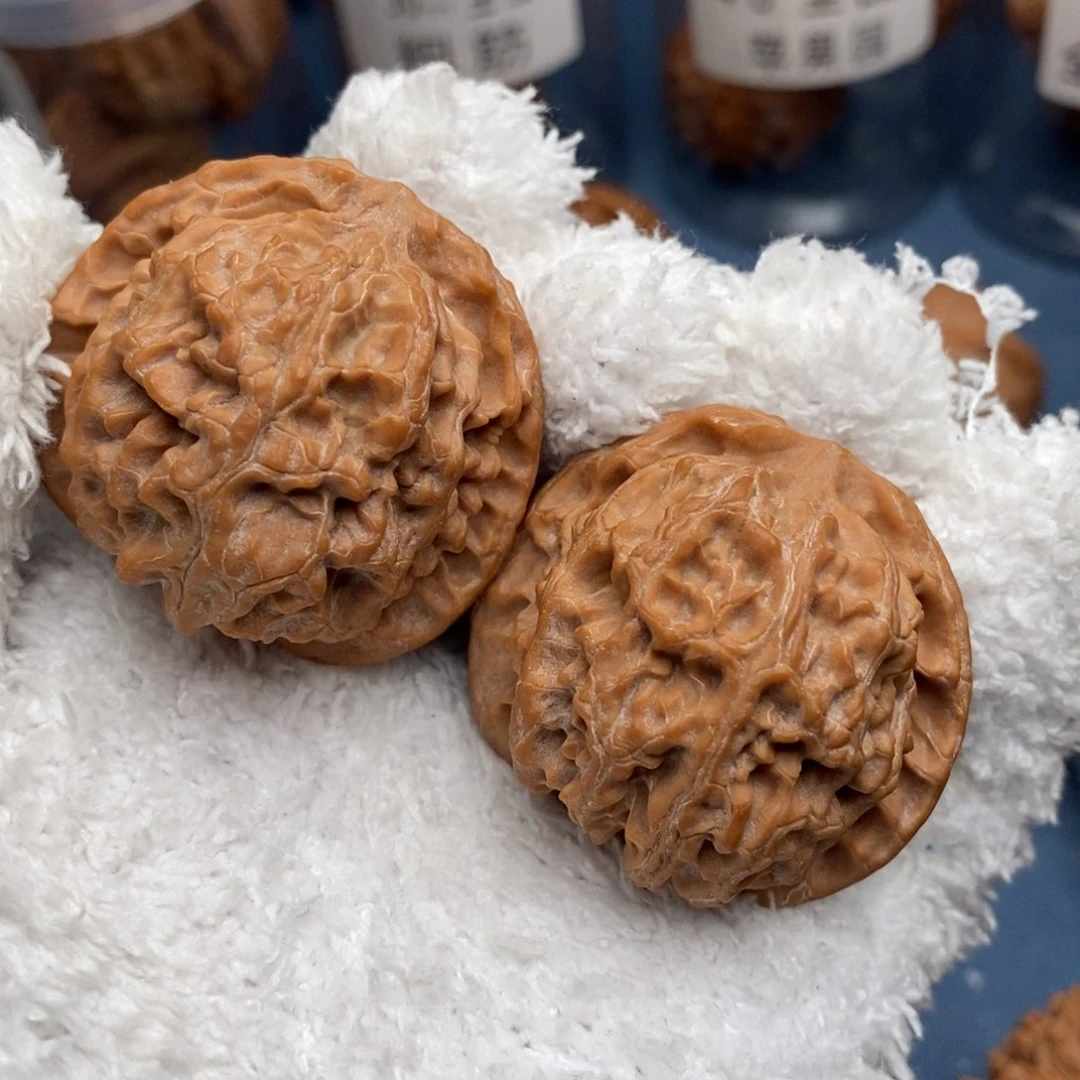 文玩核桃把件3*苹果园022