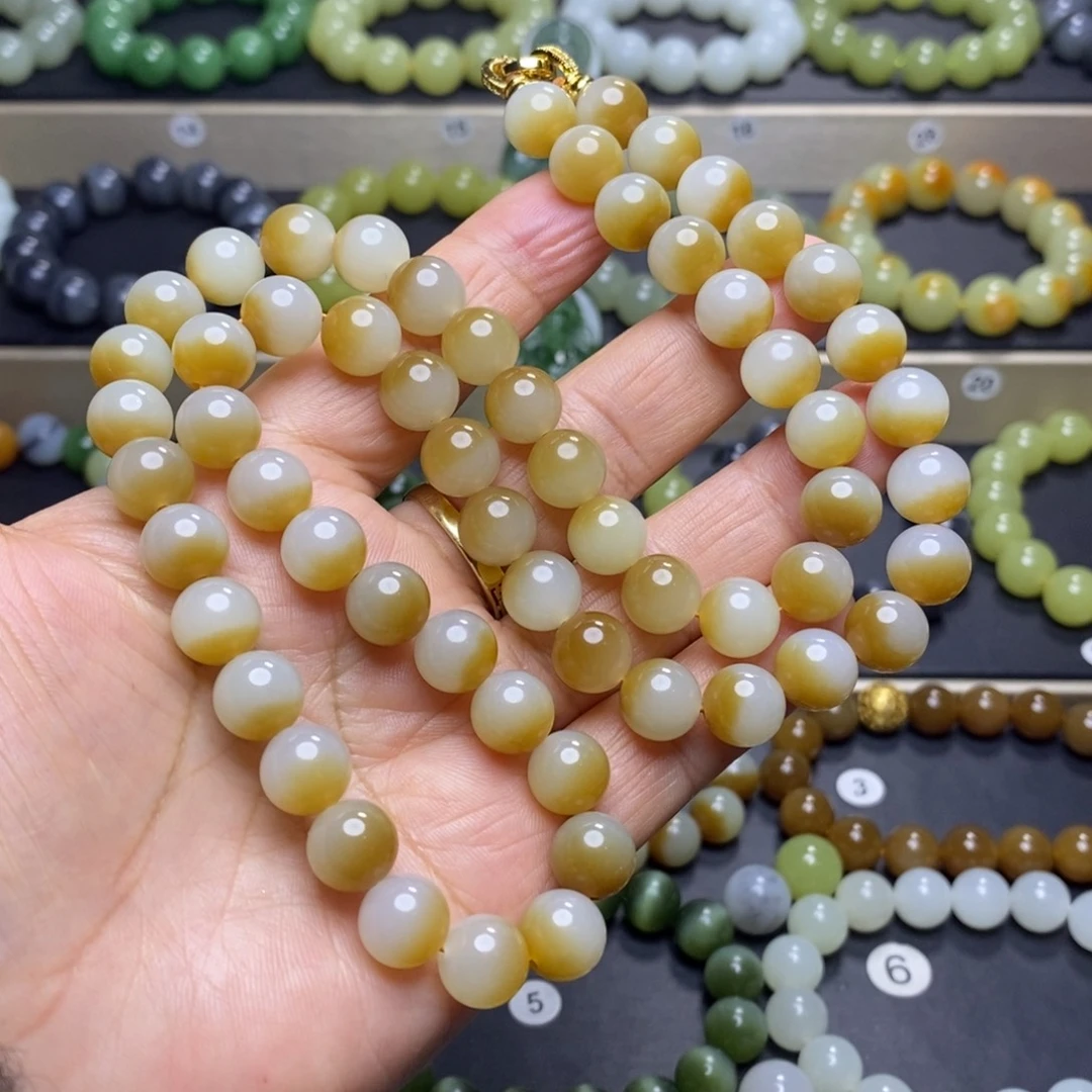 和田玉未镶嵌手串