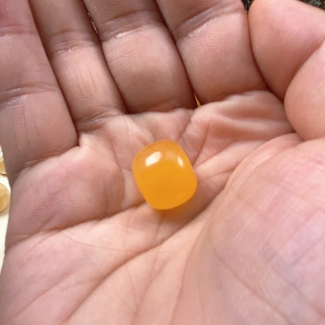 琥珀未镶嵌珠宝奇石蜜蜡老型