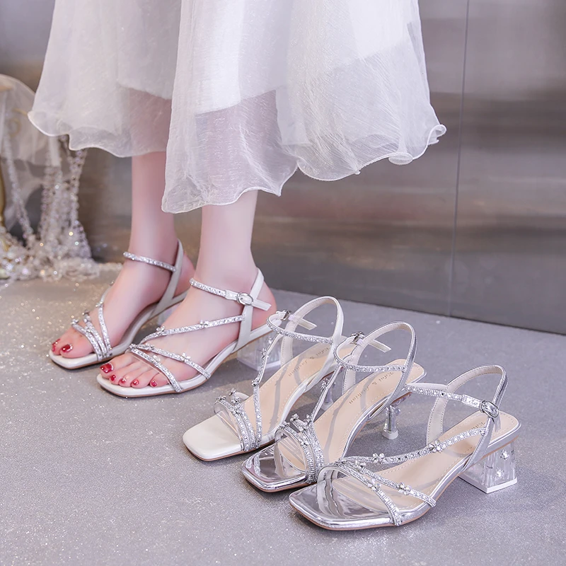 法式银色水钻仙女风高跟凉鞋女配裙子一字带气质露趾凉鞋