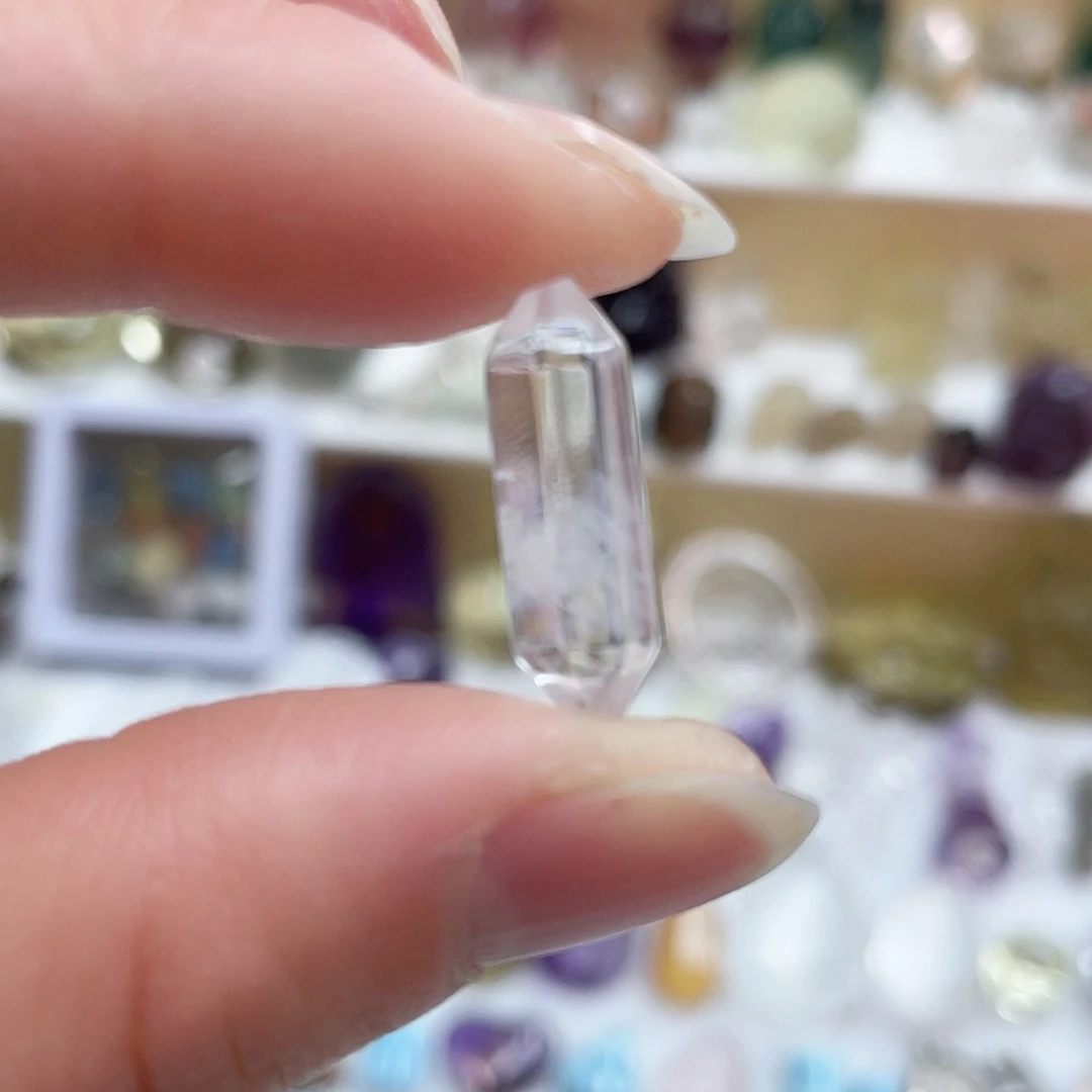 水晶珠宝半成品未镶嵌藤**霖