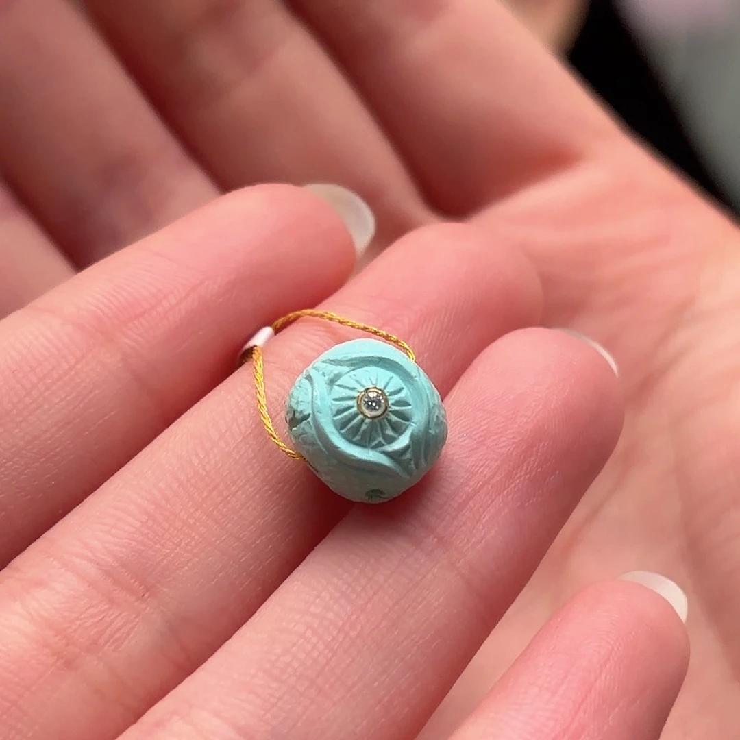 迪***合绿松石未镶嵌颈饰