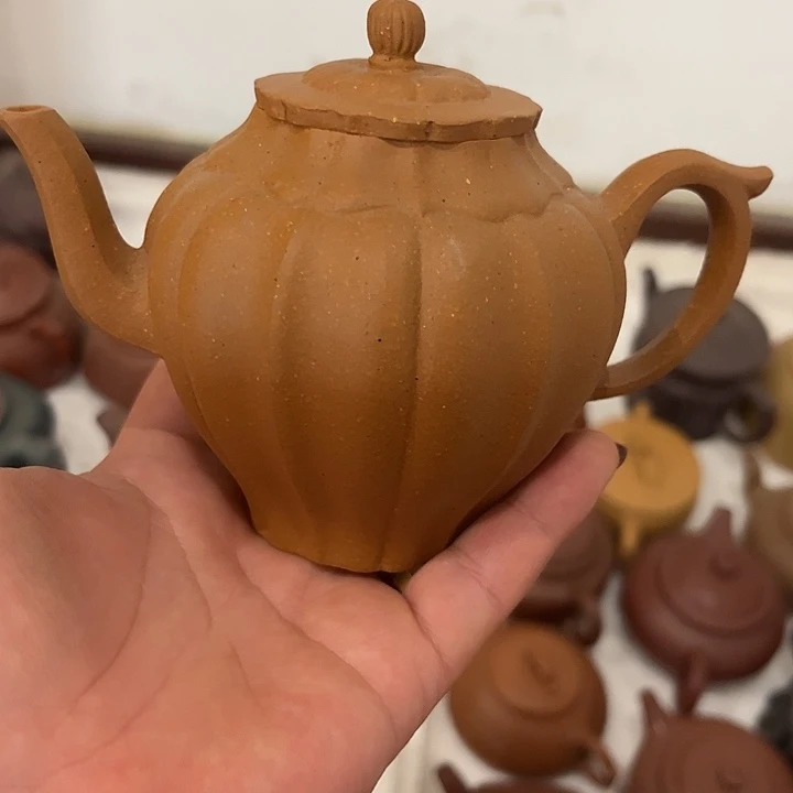 紫砂茶壶瑕疵……………………