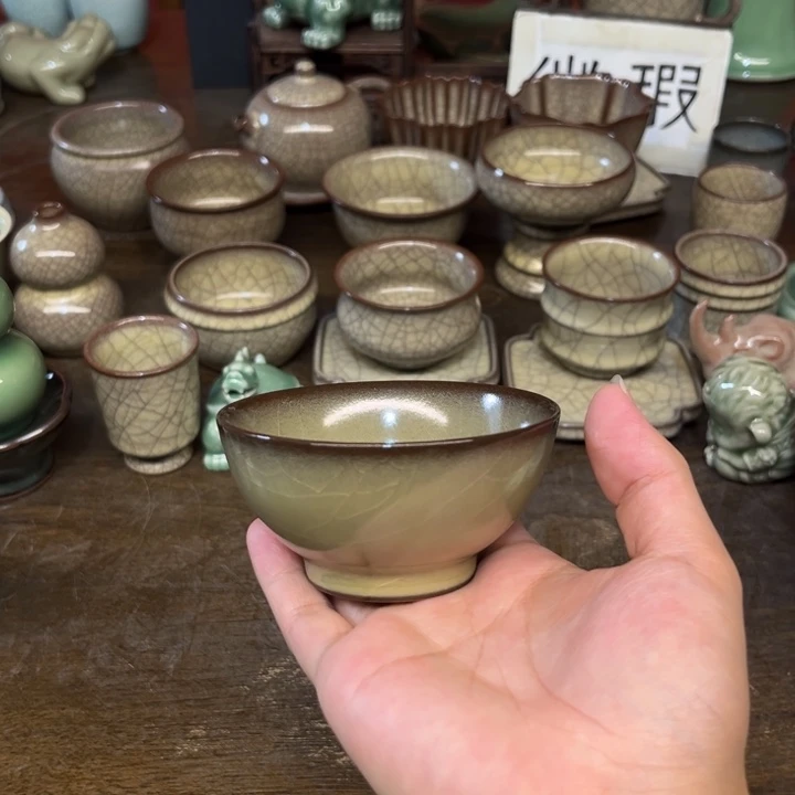 青瓷微瑕浮力特价