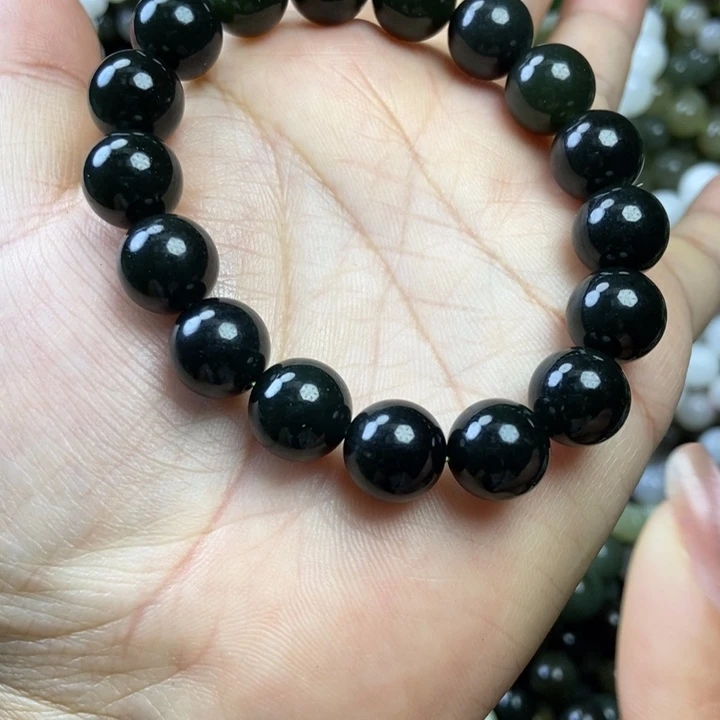 颈饰未镶嵌和田玉卡12