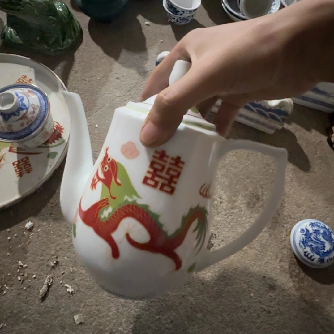 景德镇的陶瓷瓷器