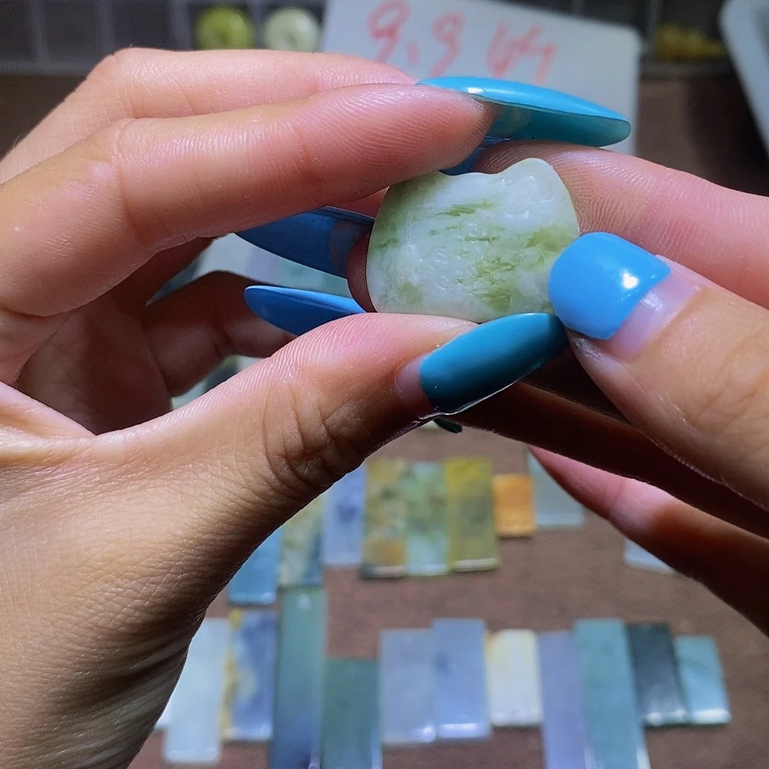 蛇纹石玉未镶嵌其他88