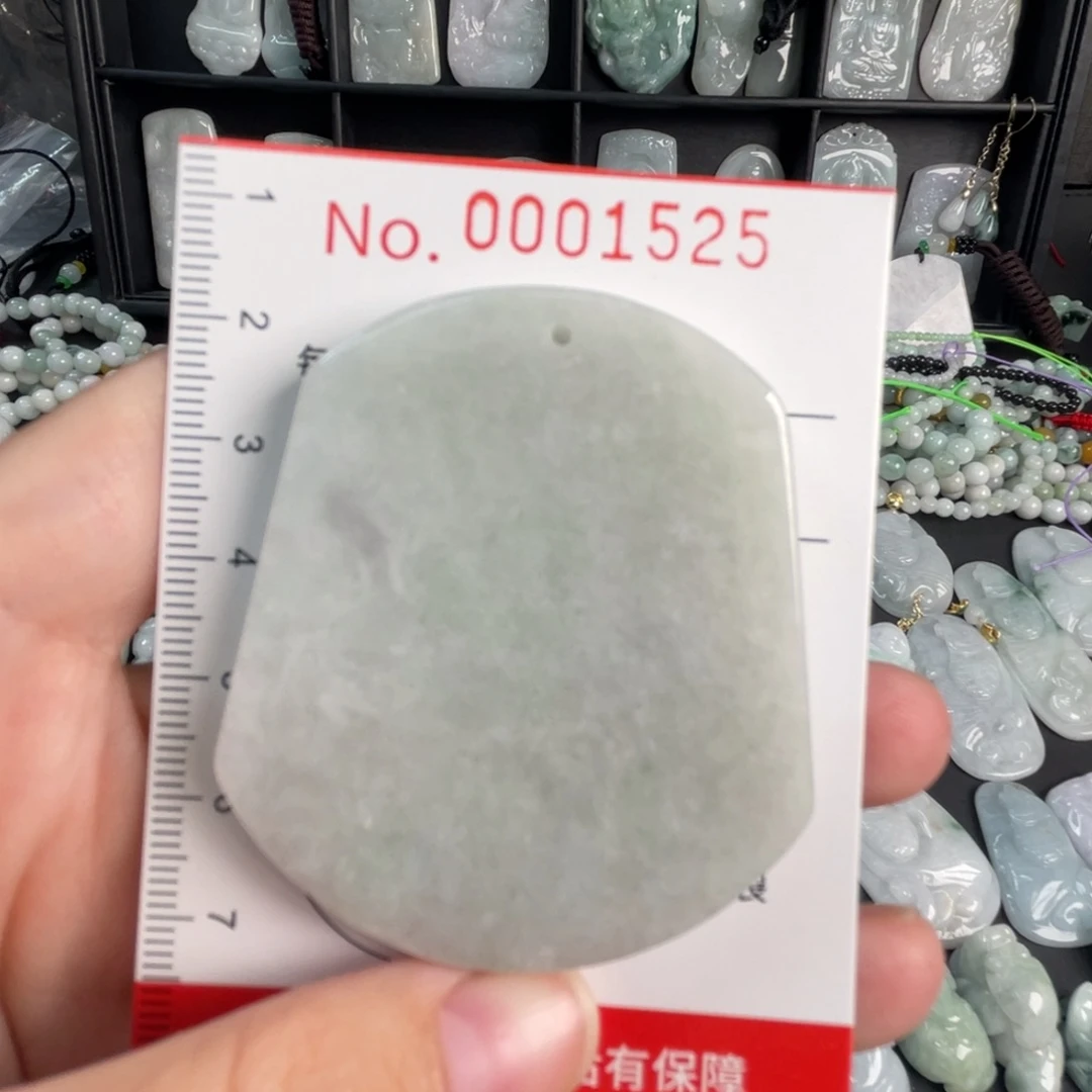 翡翠未镶嵌吊坠(不含链)微瑕