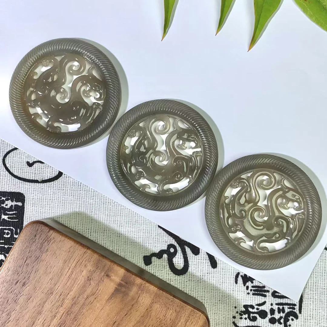 和田玉龙吊坠多样性发货拍一发一