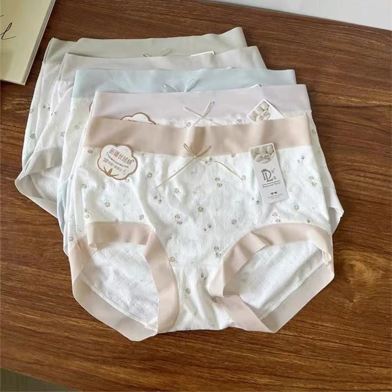 大码高腰小碎花无痕内裤