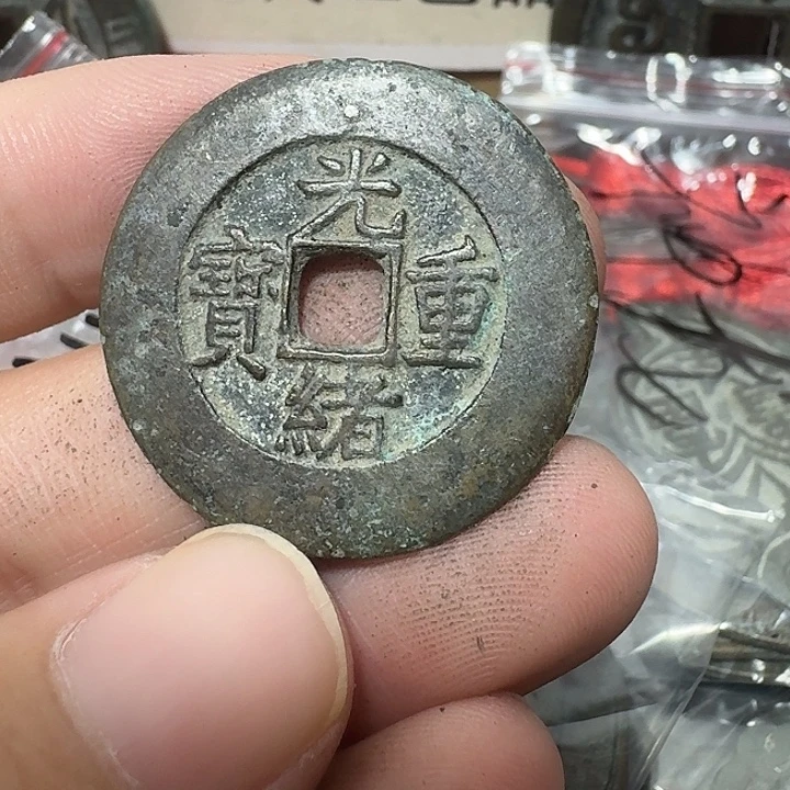 来***往铜现代工艺品花钱