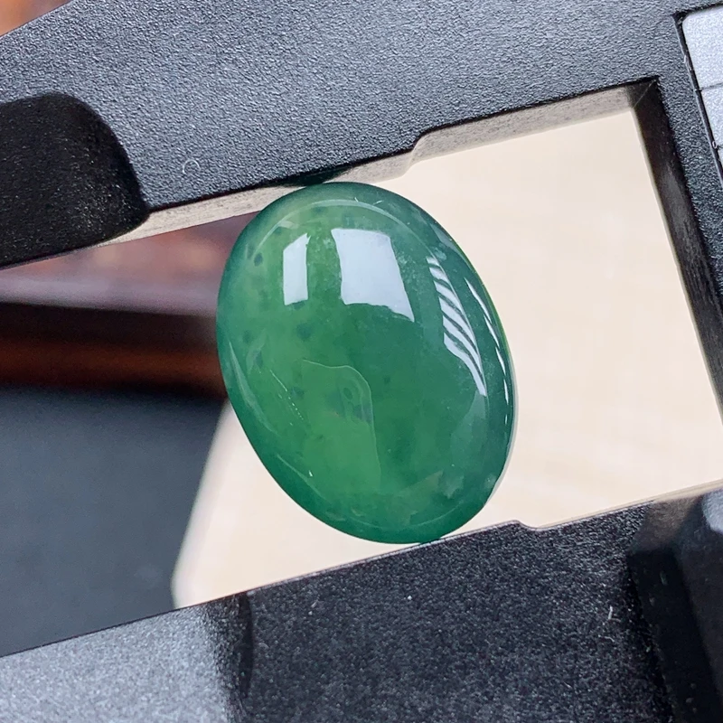 缅甸纯天然A货翡翠玉器未镶嵌冰种蓝水色戒面蛋面裸石可定制镶嵌