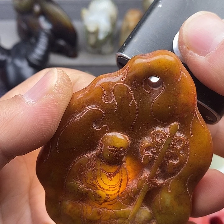 未镶嵌蛇纹石玉颈饰
