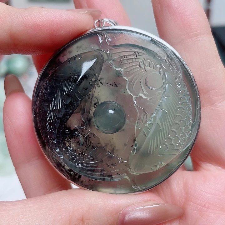 一***此岫玉银S925镶嵌颈饰