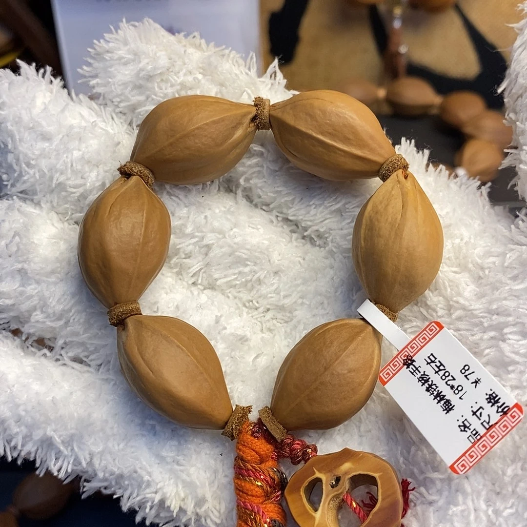 橄榄核手串/手链梅林铁核18/28左右（手捻）