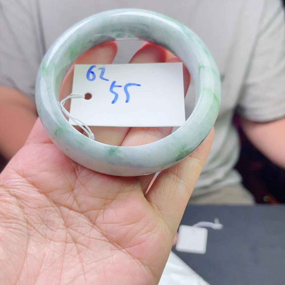 未镶嵌手镯翡翠62