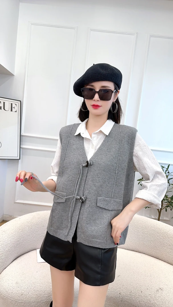 0219-05  女款气质百搭时尚针织国风马甲  JBZ  6202