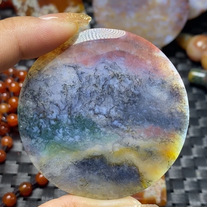 【闪购商品】玛瑙/玉髓颈饰未镶嵌林***员