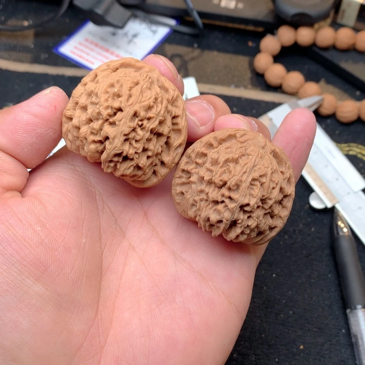 文玩核桃把件35号42全品赵喜满