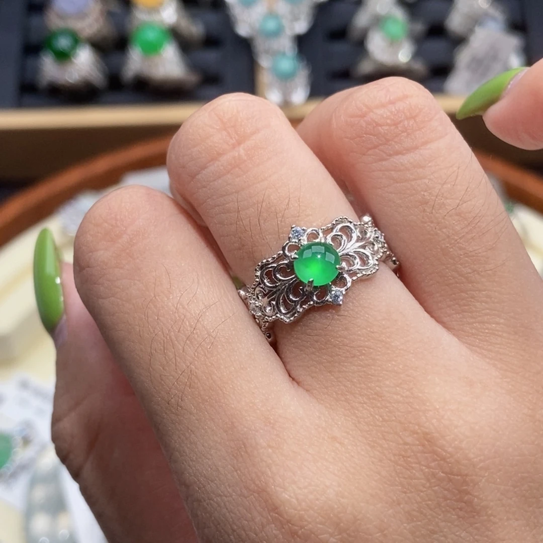 翡翠戒指银S925镶嵌纯天然缅甸翡翠A货戒指