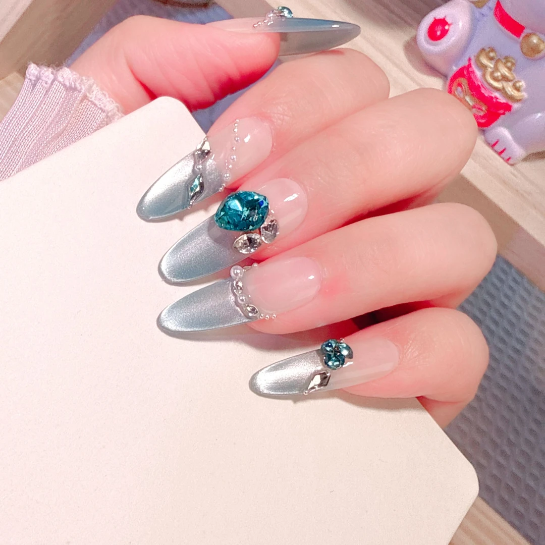 【冰透蓝】纯手工显白气质高级款猫眼穿戴甲甲片轻奢美甲高级感秋冬