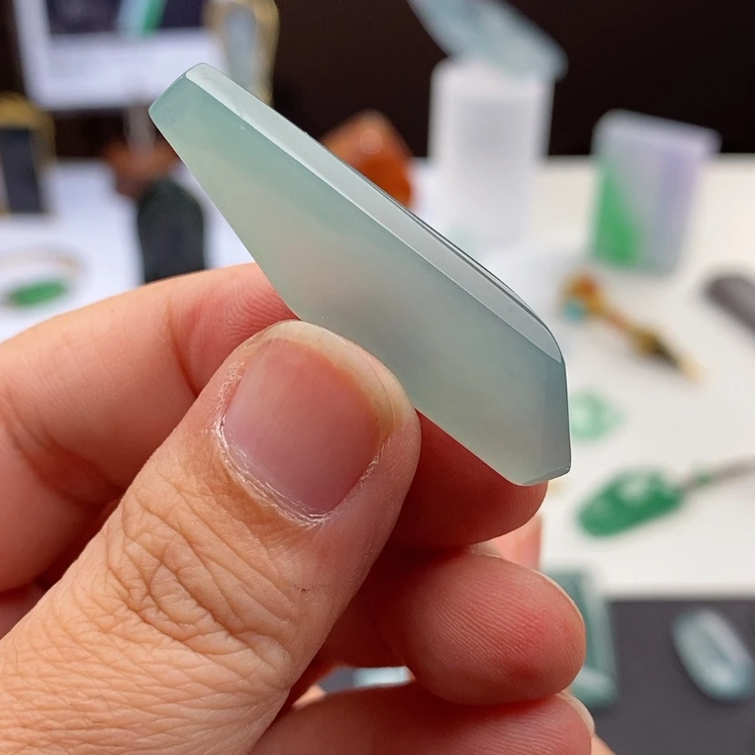 【闪购商品】未镶嵌定制翡翠