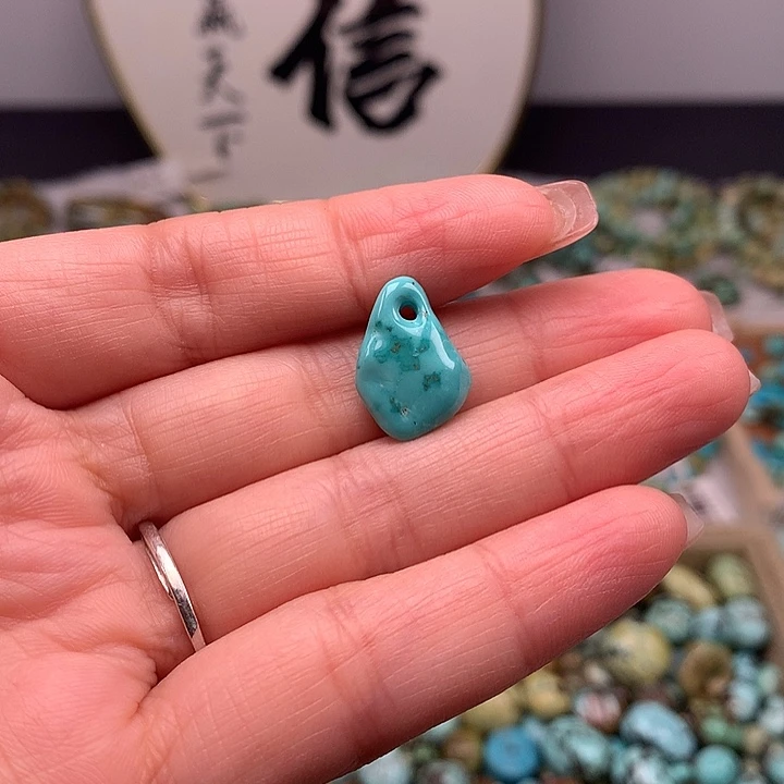 绿松石未镶嵌扣子