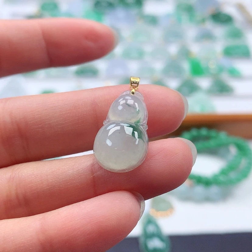 【闪购商品】翡翠吊坠(赠链)18K金镶嵌
