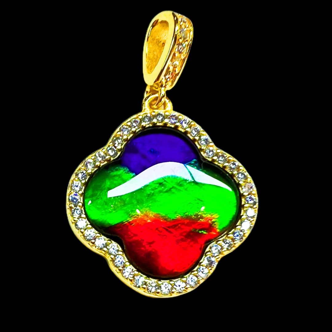 【斑彩-四叶草】18.8mm 加拿大 N-20 DZ-G  贝壳创意饰品 G303