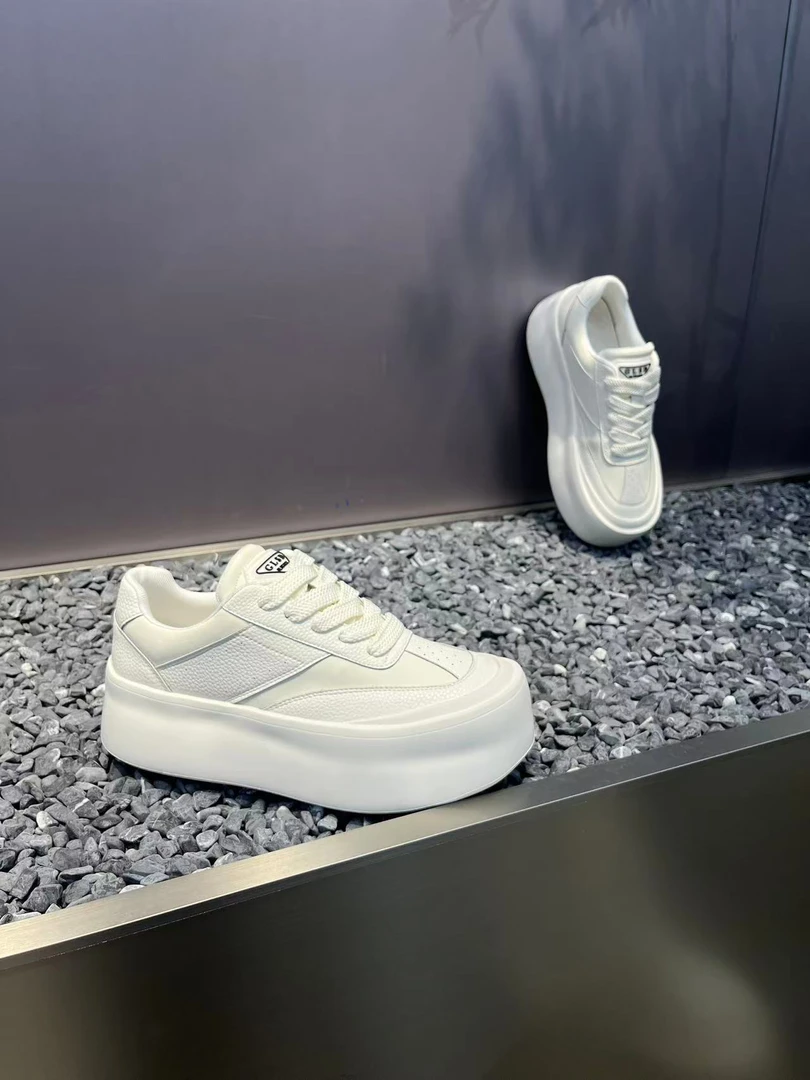 FL-秋季新品皮布拼接增高厚底轻便小白鞋男士休闲风时尚老爹鞋