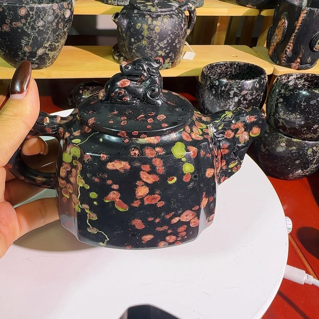 端***梅花玉彩梅龙尊壶