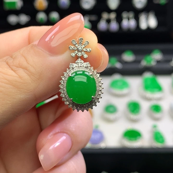 翡翠18K金镶嵌吊坠(不含链)