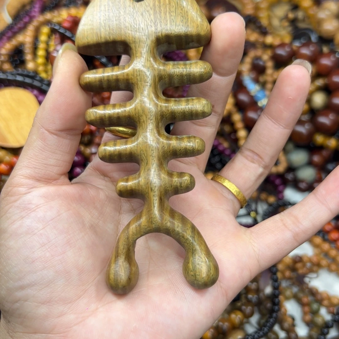 维腊木（绿檀）无事牌
